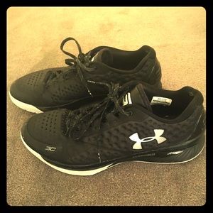 Men’s - Under Armour Basketball Sneakers 🏀